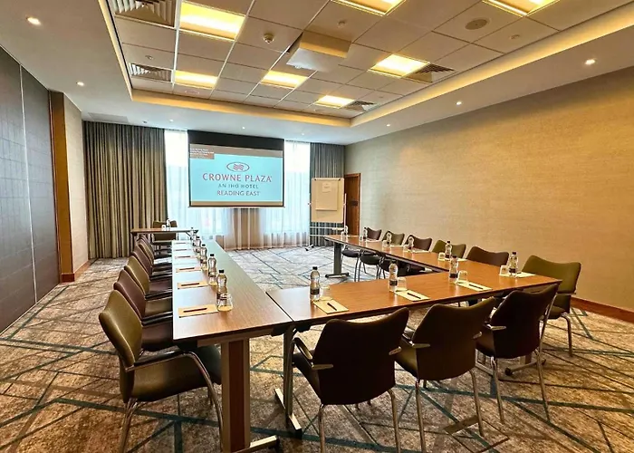 Crowne Plaza Reading
