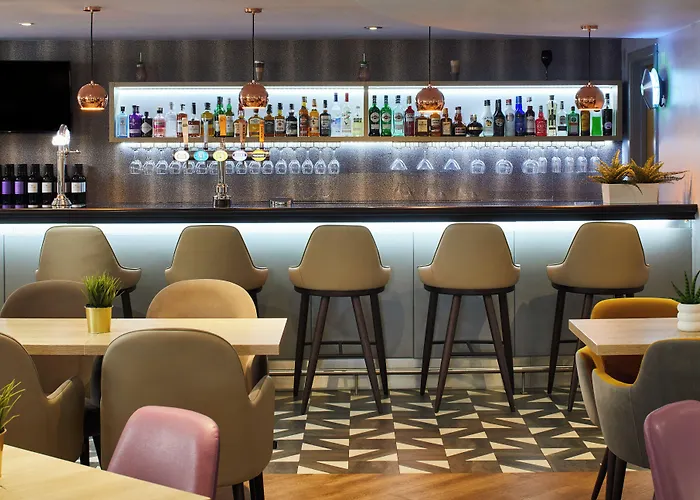 Leonardo London Heathrow Airport